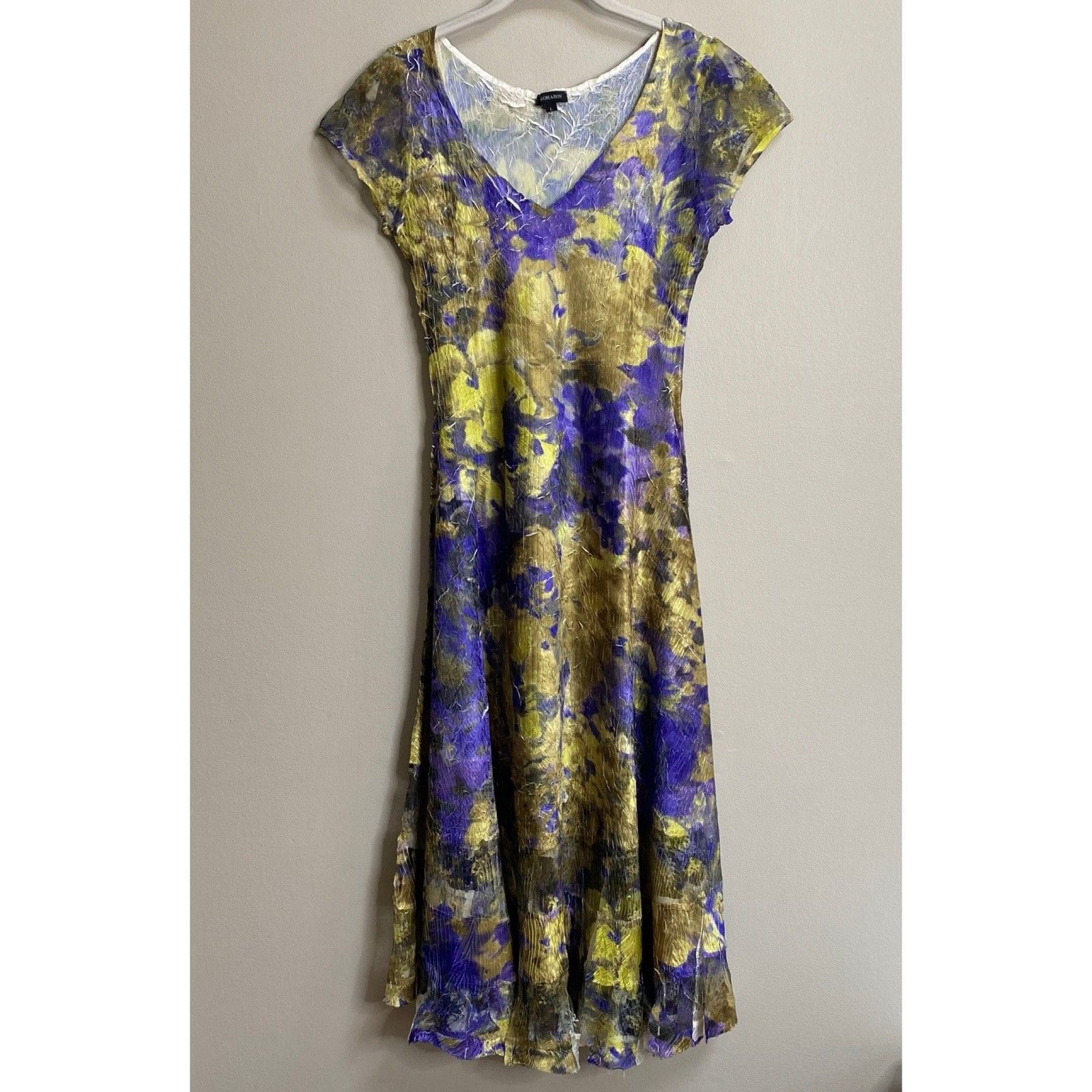 Komarov Purple & Green Lace Inset Cap Sleeve Crinkle Charmeuse Midi Dress Large